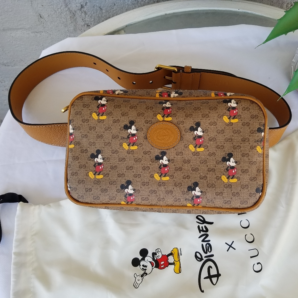 Gucci disney belt bag